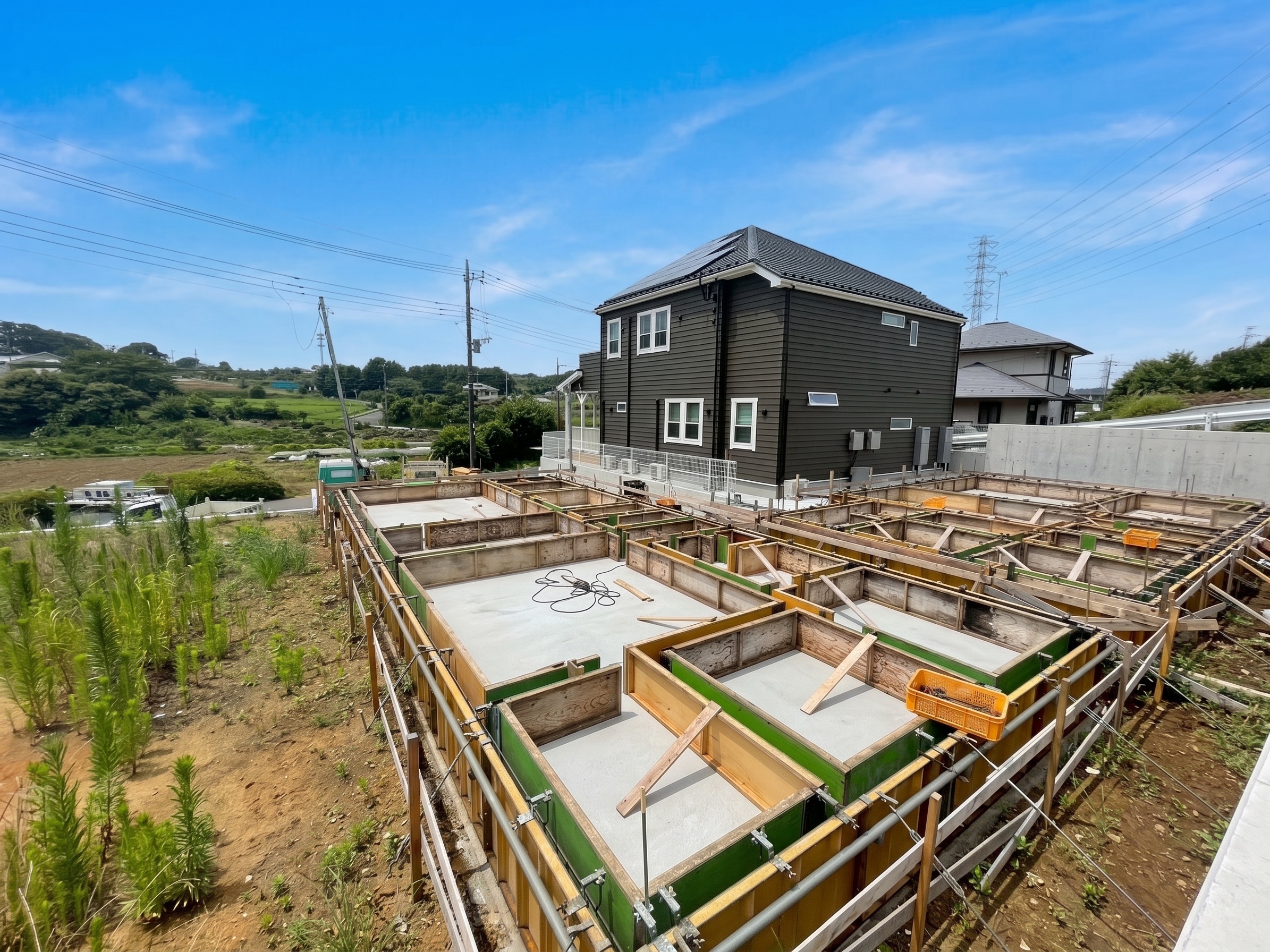 帰りたくなる家 -空と借景を愉しむ デザイナーズレジデンス仲町台-