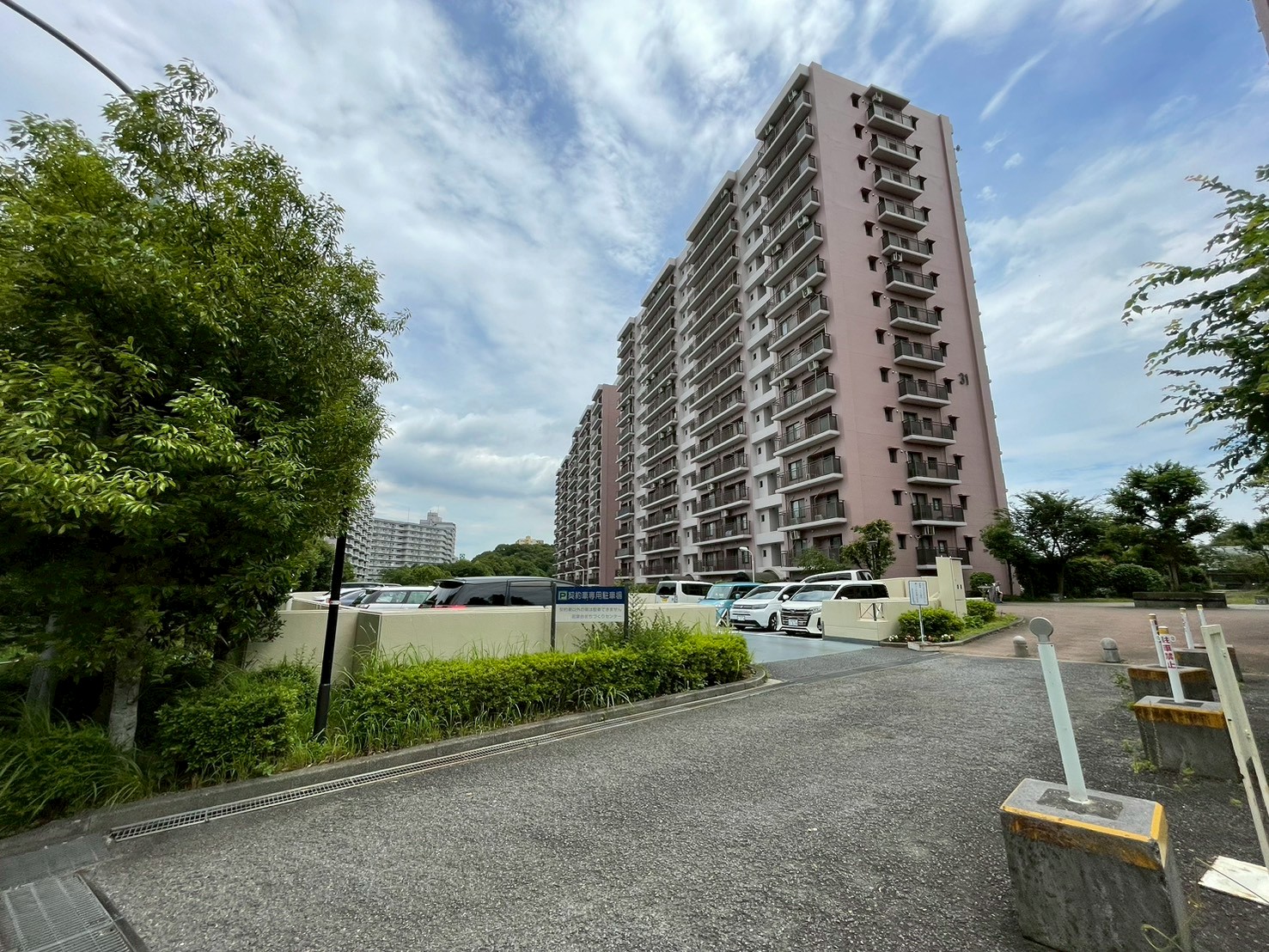 若葉台団地　31号棟