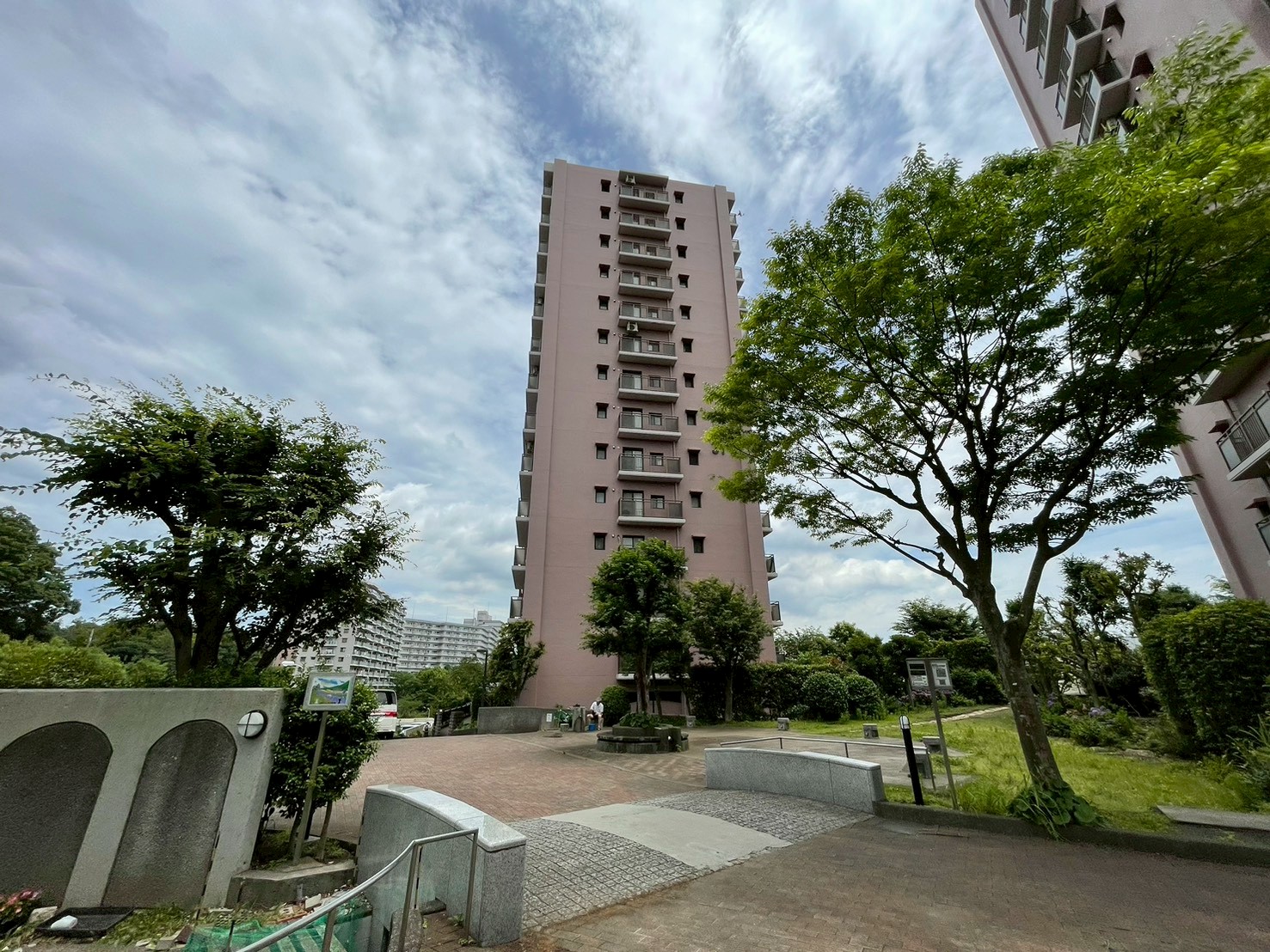 若葉台団地　31号棟