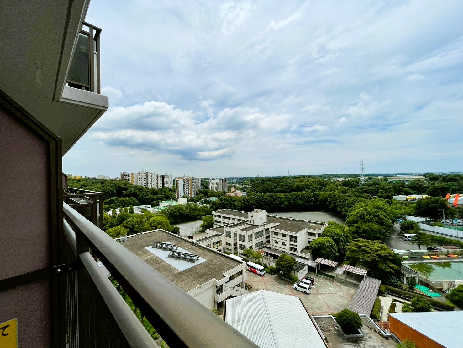 若葉台団地　31号棟