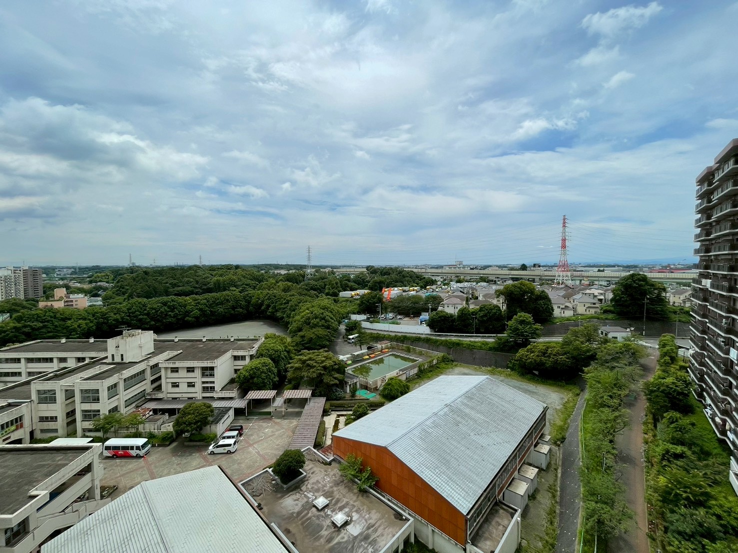 若葉台団地　31号棟