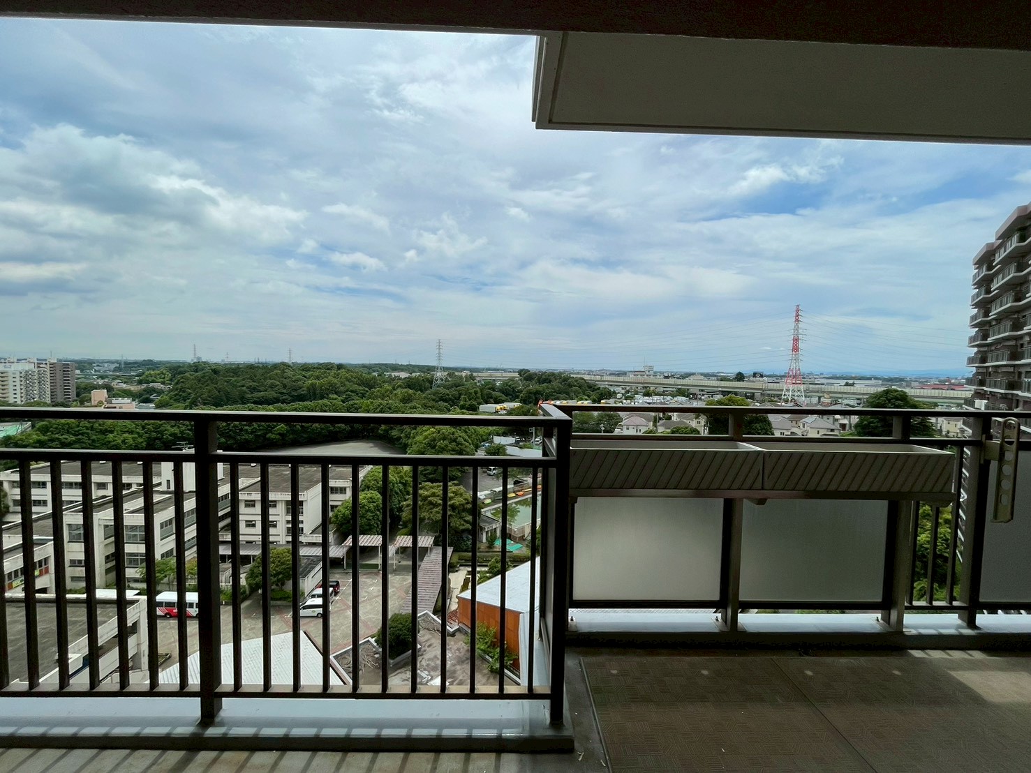 若葉台団地　31号棟