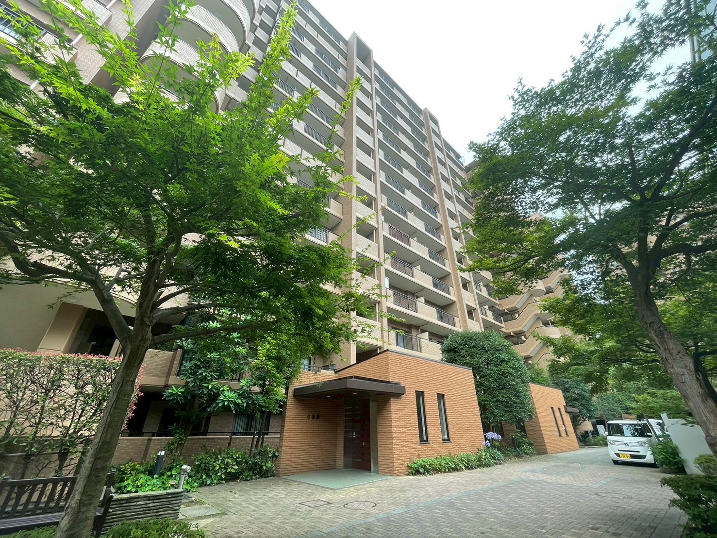 港北ニュータウンイオ6番館