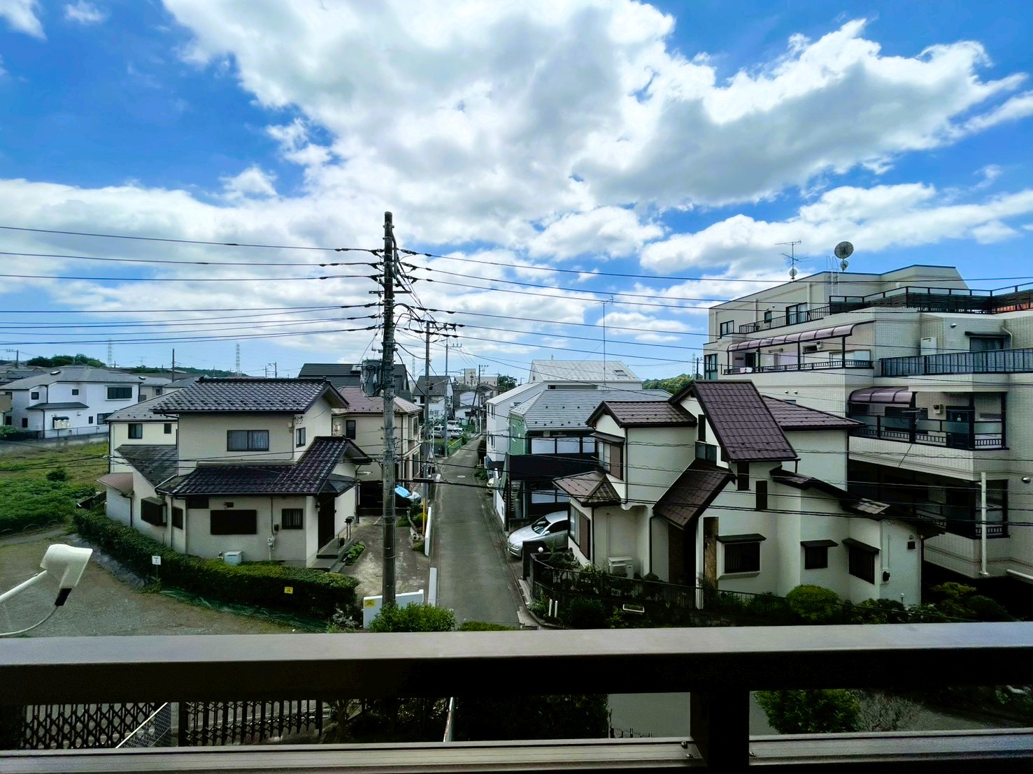 コープ野村市が尾